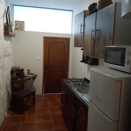 Alegria Apartment *